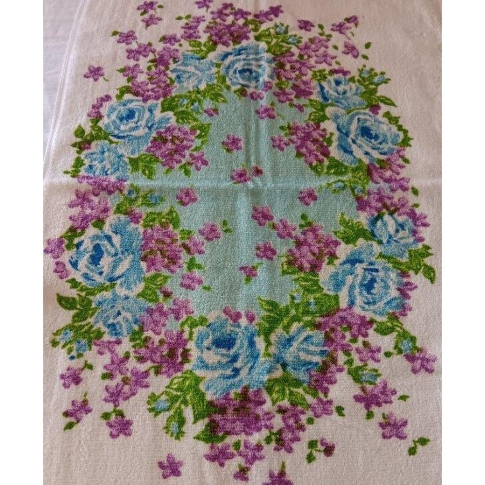 NWT Vintage Burlington Hand Towel Face Cloth Set Purple Lilacs Blue Roses New